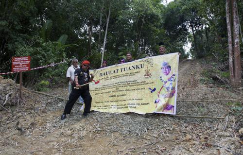 KL19_05102016_WAKAF