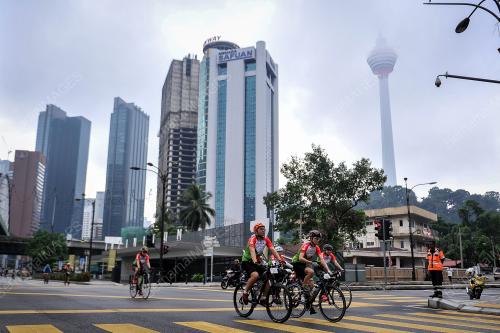 KL19_05112017_OCBC_BN201711030301