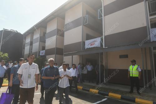 DATUK MAHFUZ OMAR