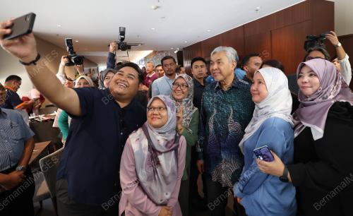DATUK SERI DR AHMAD ZAHID HAMIDI