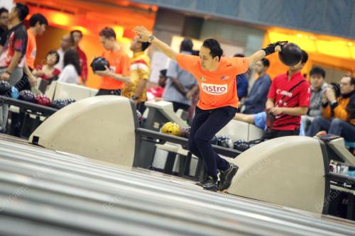 KL19_06052016_BOWLING