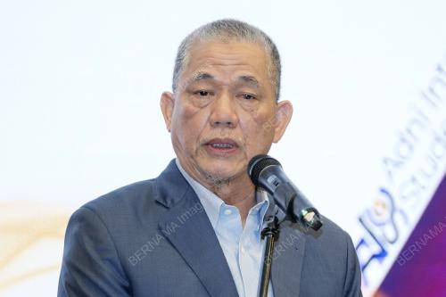 DATUK SERI FADILLAH YUSOF