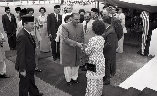 PRESIDEN PAKISTAN MUHAMMAD ZIA-UL-HAQ