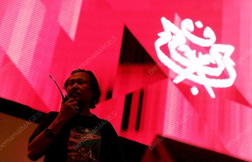 KL19_06122015_RAPTAI_UMNO