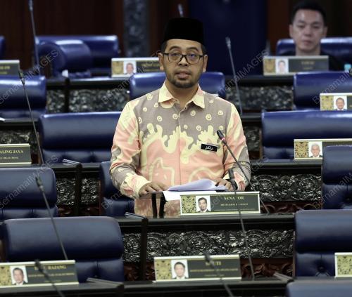 SENATOR DR ZULKIFLI HASAN