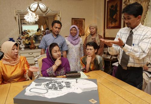 ROSMAH MANSOR