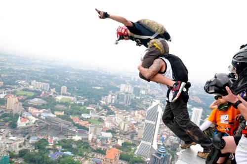 KL TOWER INTERNATIONAL JUMP