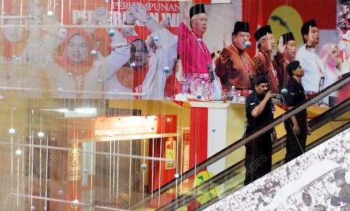 KL19_07122015_UMNO