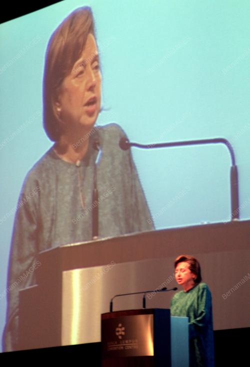 TAN SRI ZETI AKHTAR AZIZ