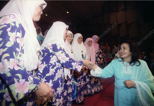 ROSMAH MANSOR