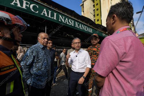 DATUK FAHMI FADZIL