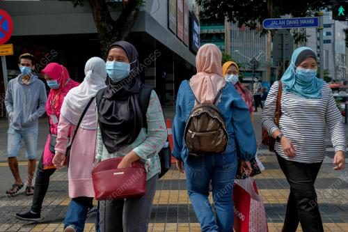 PEMATUHAN SOP PKPP ATAU DIKOMPAUN