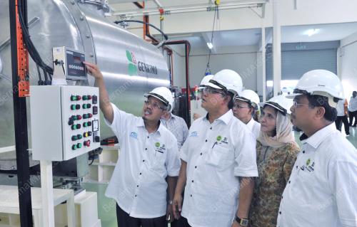 DATUK SERI NOH OMAR
