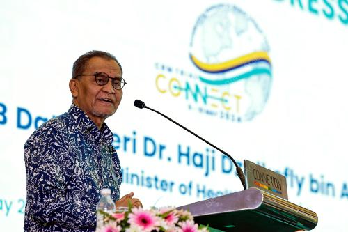 DATUK SERI DR DZULKEFLY AHMAD
