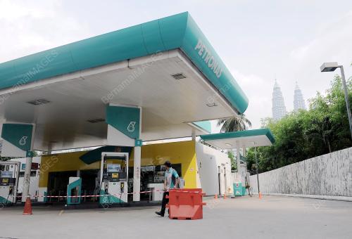 KL19_09062016_PETRONAS