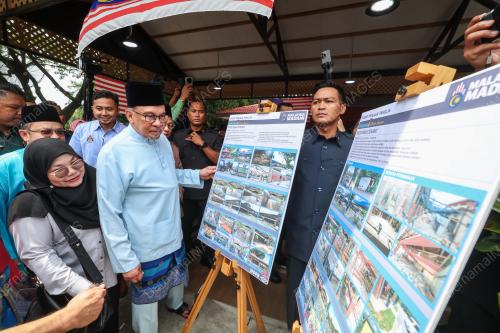 DATUK SERI ANWAR IBRAHIM
