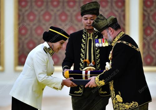 KL19_09092017_AGONG