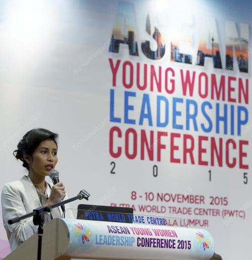 KL19_09112015_ASEAN