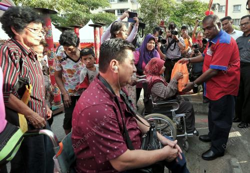 KL19_10022017_CNY