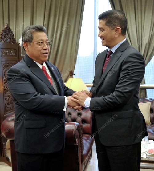KL19_10032015_AZMIN