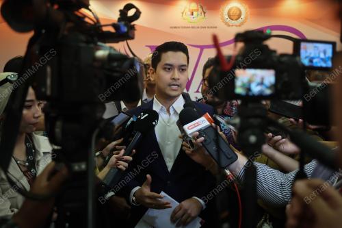 DR MOHAMED TAUFIQ JOHARI