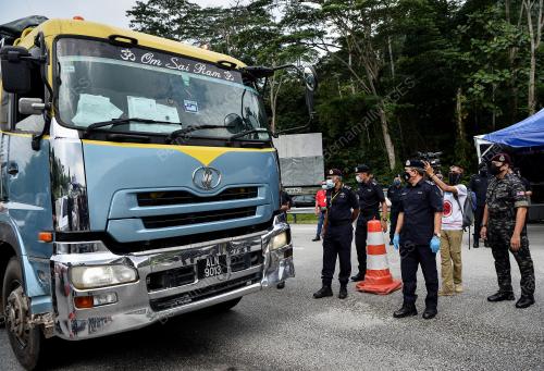 DATUK SERI MAZLAN LAZIM