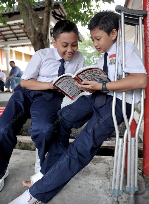 KL19_10092013_UPSR