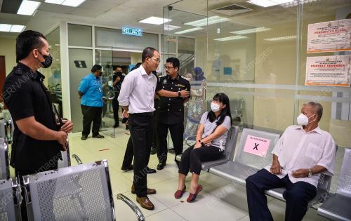DATUK SERI KHAIRUL DZAIMEE DAUD