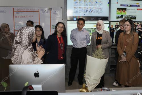 LAWATAN THE STAR KE BERNAMA