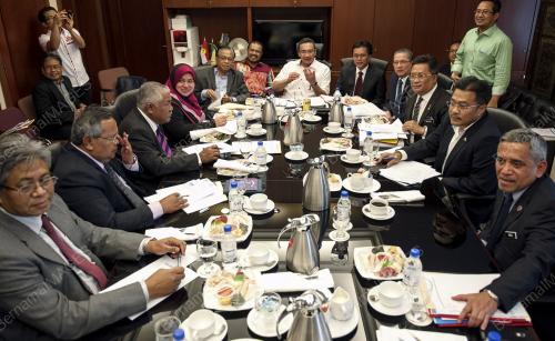 KL19_11112014_UMNO