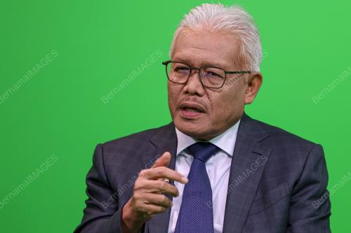 DATUK SERI HAMZAH ZAINUDIN
