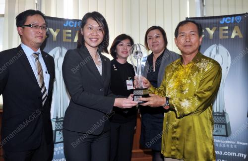 KL19_12042012_JOSEPH