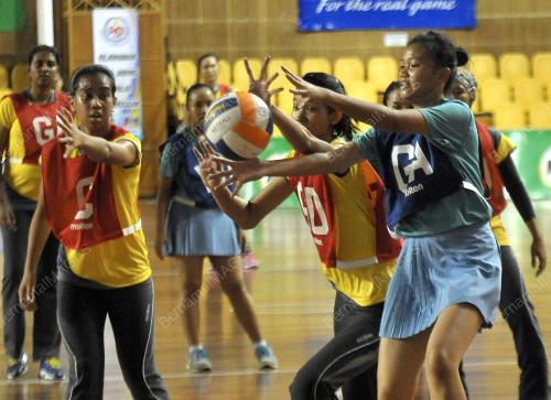 KL19_12042014_NETBALL