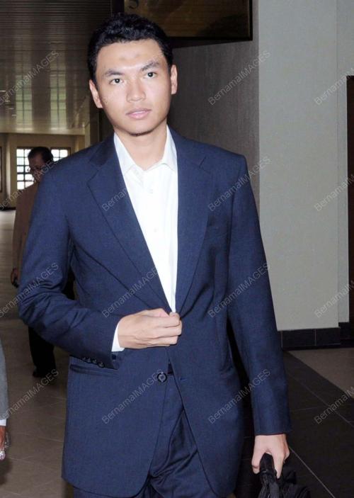 MOHD SAIFUL BUKHARI