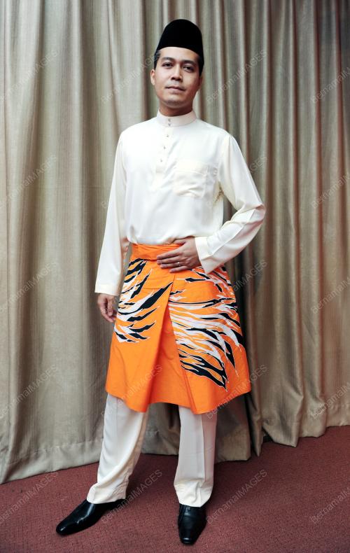 BATIK SUKAN SEA