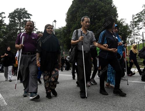 KL19_13102019_TONGKAT_PUTIH_BN201910124116