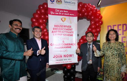 KL19_13112019_HEARTS_BN201911117280