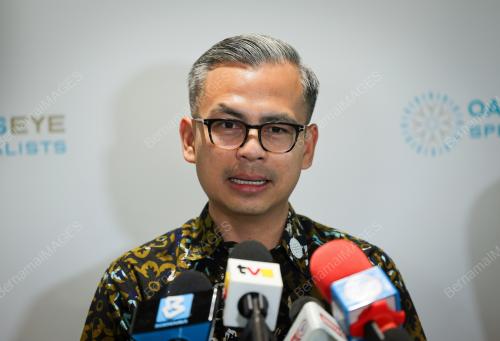 FAHMI FADZIL