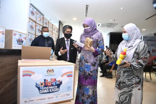 DATUK SERI RINA MOHD HARUN