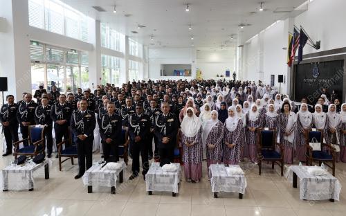 DATUK SERI AZRI AHMAD