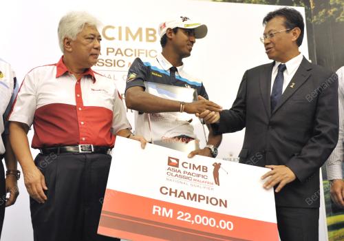 DATUK SERI AHMAD SHABERY CHEEK