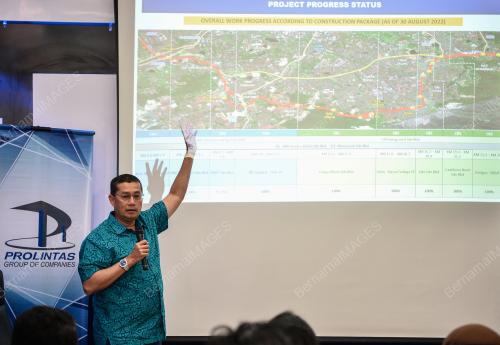 DATIN SERI ROSMAH MANSOR