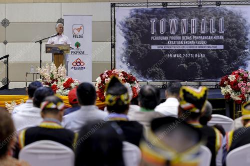TAN SRI IDRIS JUSOH
