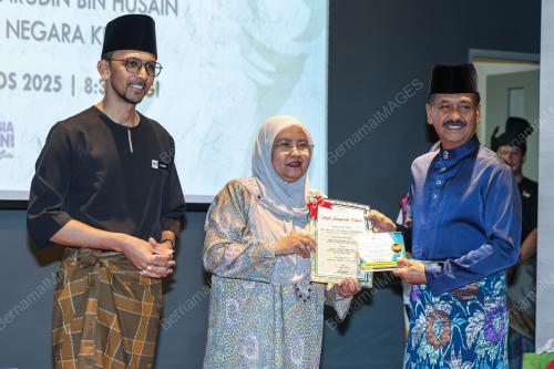 TAN SRI RAZARUDIN HUSAIN