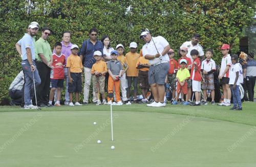 KL19_16022016_MAYBANK_GOLF