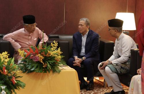 AL-SULTAN ABDULLAH RI'AYATUDDIN AL-MUSTAFA BILLAH SHAH