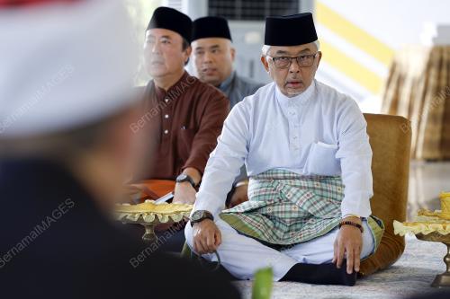 AL-SULTAN ABDULLAH RI'AYATUDDIN AL-MUSTAFA BILLAH SHAH 