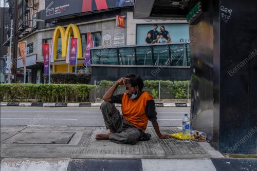 TINJAUAN DI SEKITAR IBU KOTA