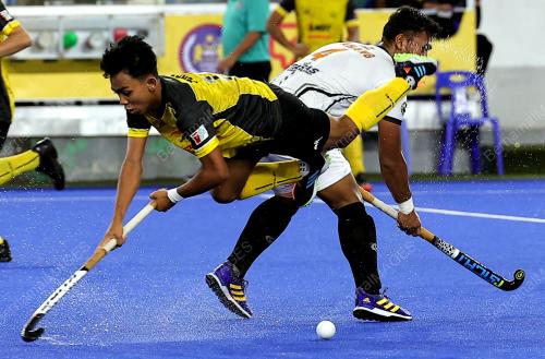 PIALA TUN ABDUL RAZAK