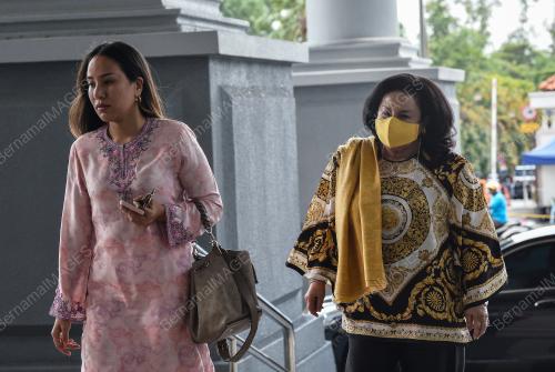 DATIN SERI ROSMAH MANSOR